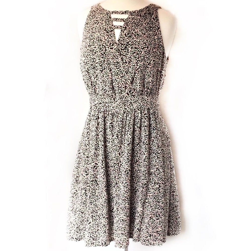 BCBGeneration casual dress backless (size 10)